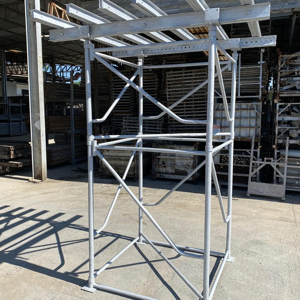 Torre Escomamento 01.jpg